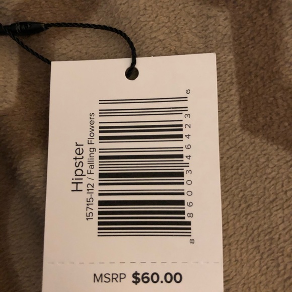 Vera Bradley Quilted Hipster-NWT-Falling Flowers - Picture 5 of 8